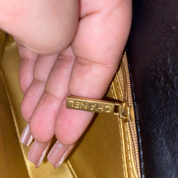 Fashion Elegant Black Quilted Pearl Crush Mini Crossbody with Gold Mono Accents - Picture 5 of 14